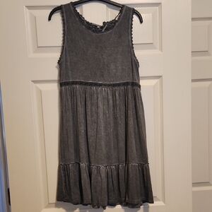 Umgee Gray Lace Trim Dress,  Small